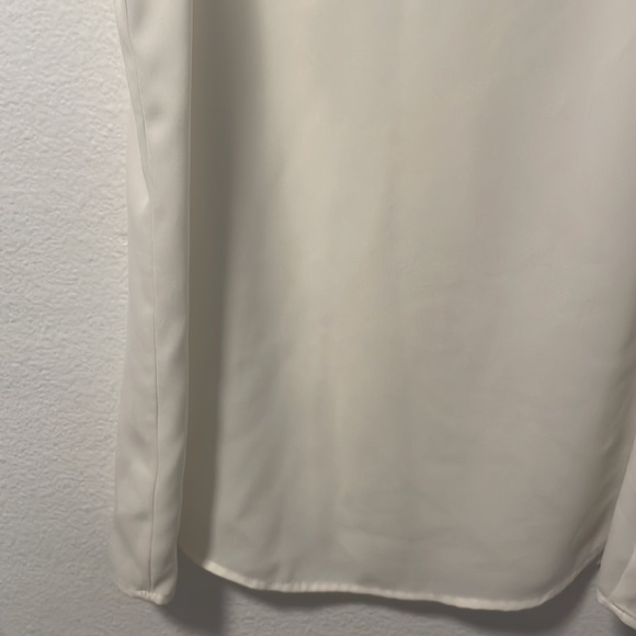 A LOFT Embellished Top! - Picture 5 of 13